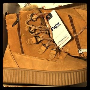 Pajar Women’s Winter Fur Boots Size 9/40